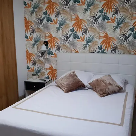 Проживание в семье Petit Nid Cosy *
